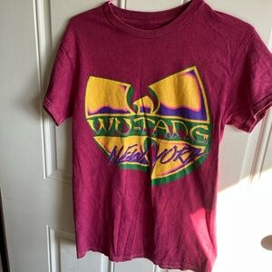 Wu-Tang Clan New York Graphic Tee - Pink
